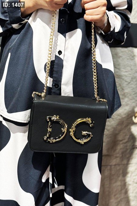 شنطة - Dolci & Gabbana